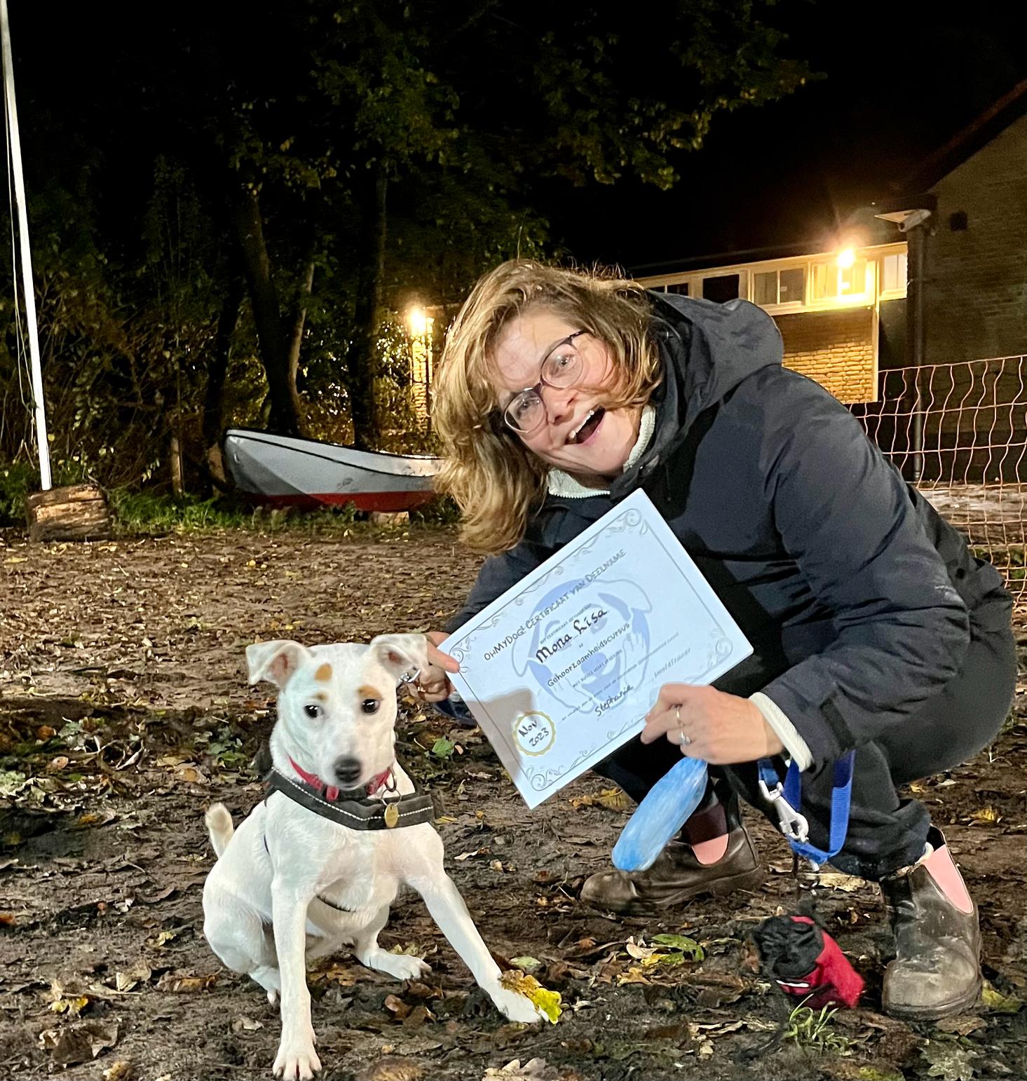 Verhuishond Mona met certificaat